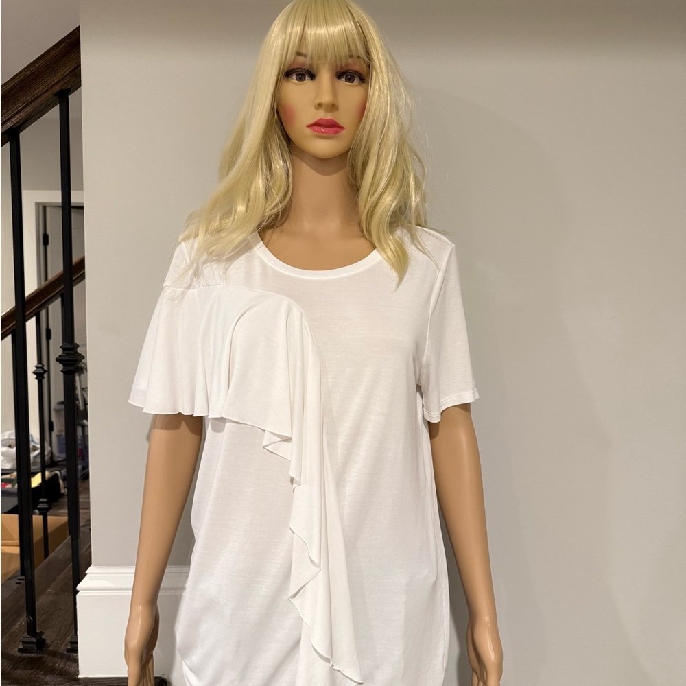 Chic White Ruffle Sleeve Tee